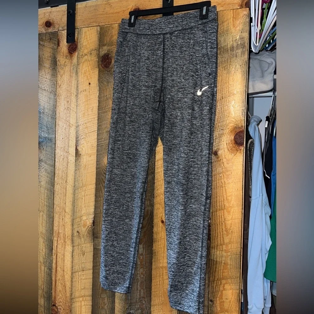 Nike joggers